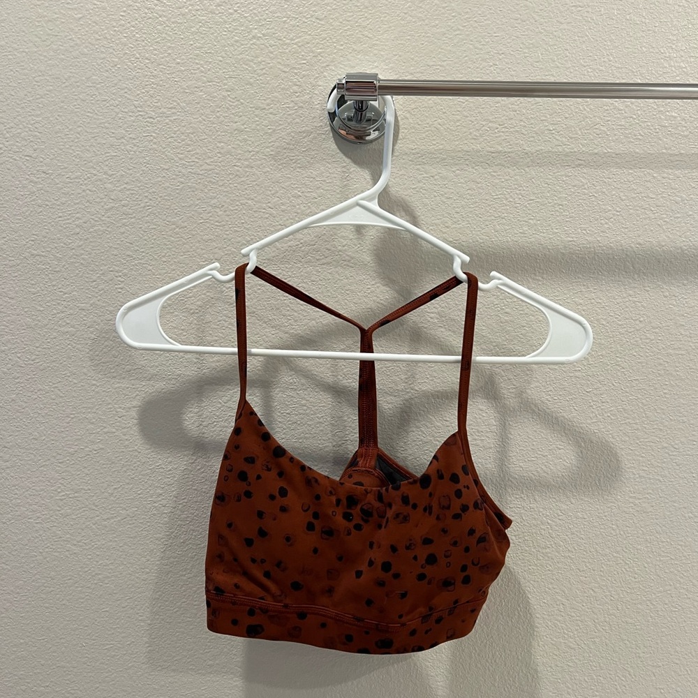 Stori intro bra